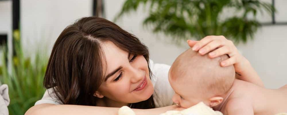 9 přírodních vlasových olejů pro miminka, maminky by rozhodně měly vyzkoušet
