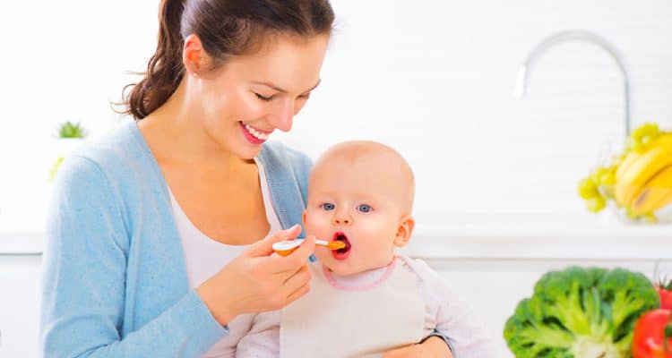 Lær, hvordan du tilbereder frøegrød, så din baby kan spise fravænning, både lækker og læskende