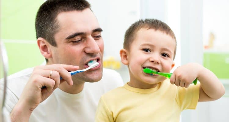 Zubní kaz u dětí: Příčiny, příznaky a léčba