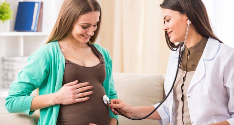 7 příznaků preeklampsie, které by měla znát každá těhotná žena