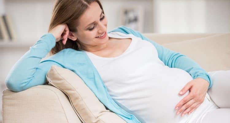 Nežádoucí účinky epidurální anestezie pro těhotné ženy a kojence