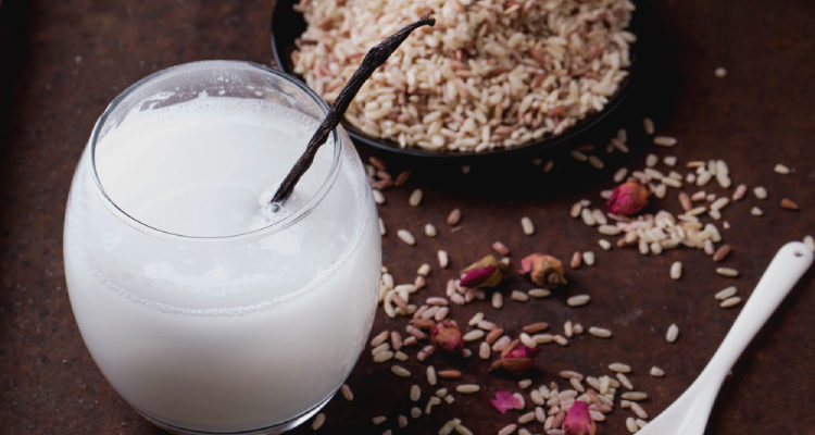 Výhody a nevýhody rýžového mléka pro zdraví dětí