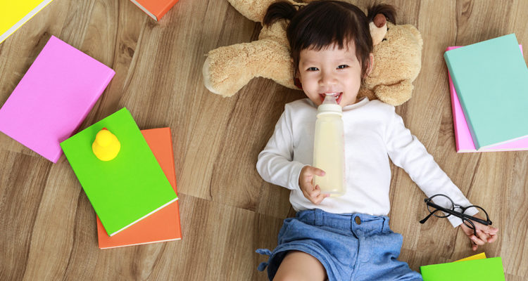 Jaké přísady musí mít chladné mléko, které je dobré pro trávicí systém dítěte?