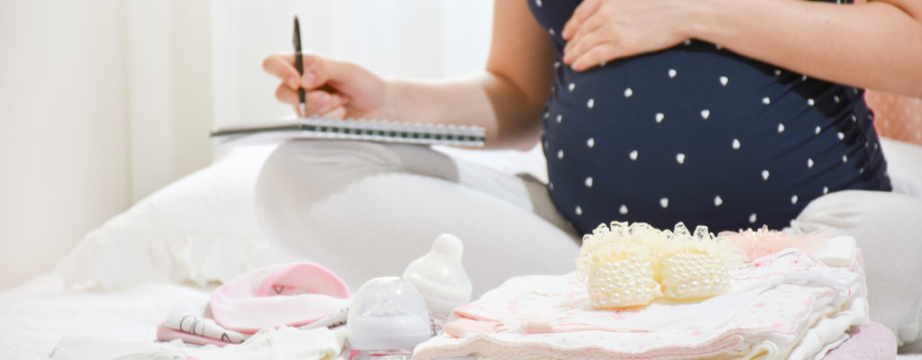 Κάντε μια λίστα με τα απαραίτητα για το μωρό σας πριν γεννηθεί το μωρό