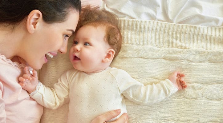 Rady, jak se starat o maminky po porodu (1. část)