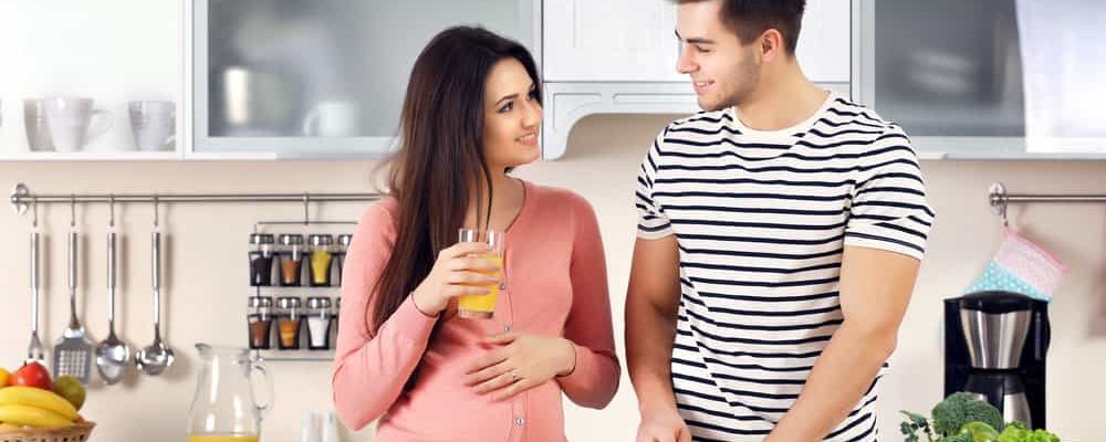 Co byste neměli jíst v prvních 3 měsících těhotenství?