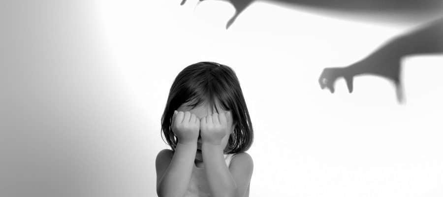 Παιδιά με ψυχολογικό τραύμα, σοβαρές συνέπειες από την παιδική κακοποίηση