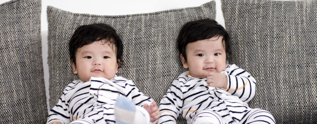 7 faktorů, které zvyšují možnost mít dvojčata