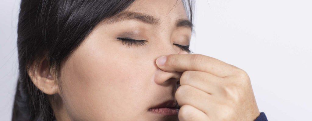 Je neobvyklé, že těhotné ženy mají krvácení z nosu?