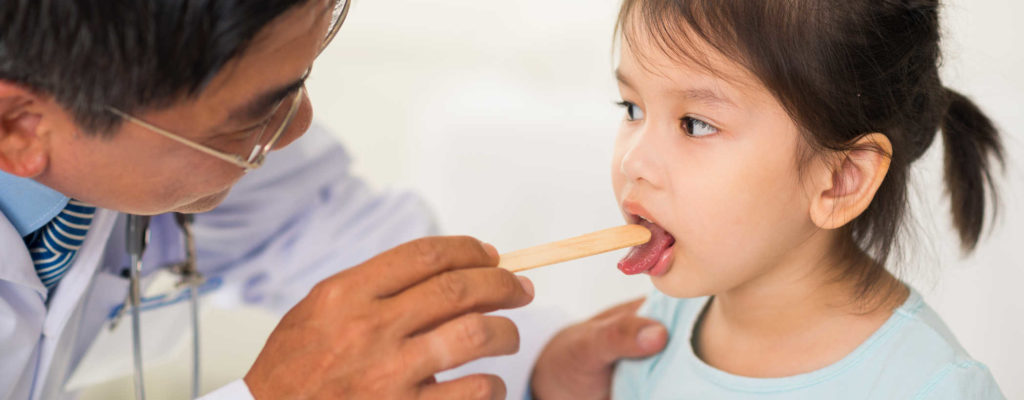 Jak poznám, že moje dítě má potravinovou alergii?