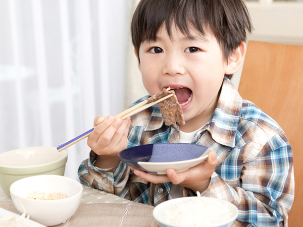 Deilige retter for 3-åringer med anoreksi: Frokost av super kvalitet